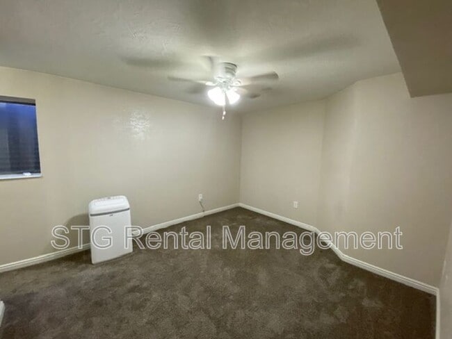 Building Photo - 145 E 500 S