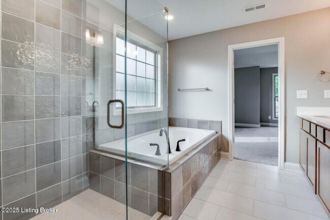 Building Photo - 14210 Halden Ridge Way