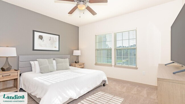 Building Photo - 370 Oakleaf Village Parkway
