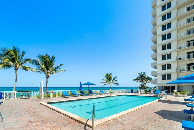 Building Photo - 3215 S Ocean Blvd