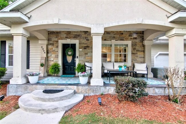 Building Photo - 2204 NW 29th Ave