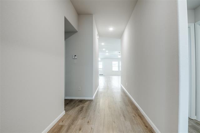 Building Photo - 1613 Magallon Dr