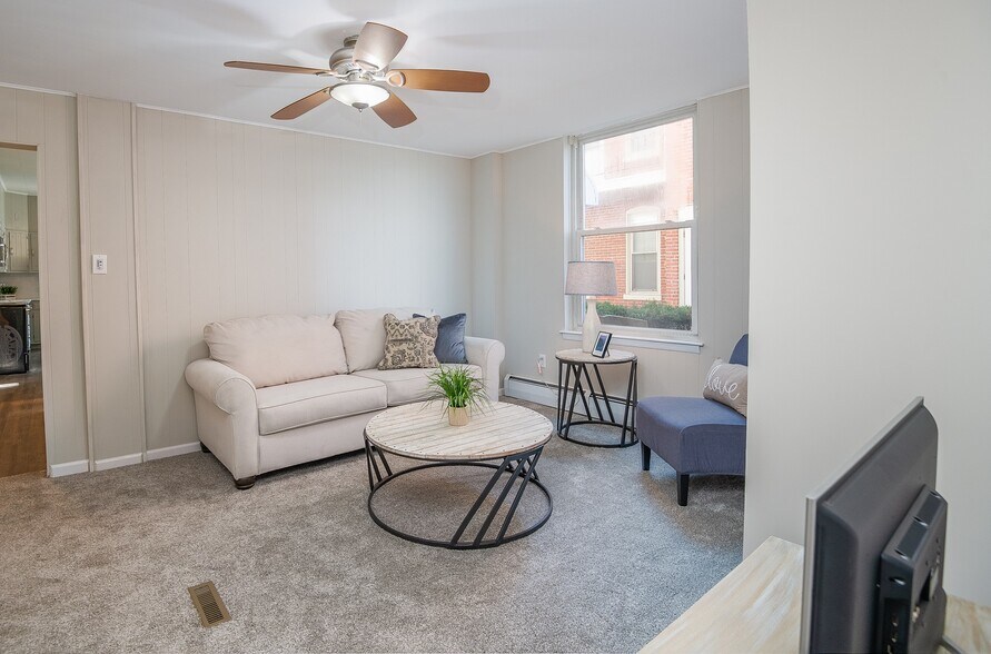 Building Photo - 334 Penn Ave