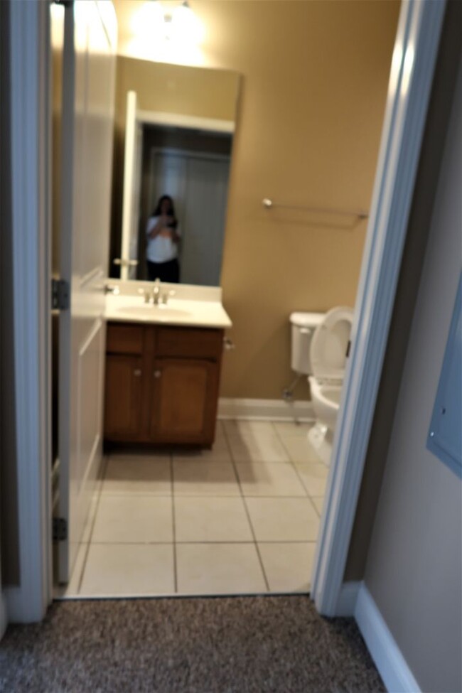 Building Photo - Available August 2025! 3BR/2BA includes pa...