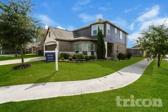 Building Photo - 29352 Fair Sky Trl