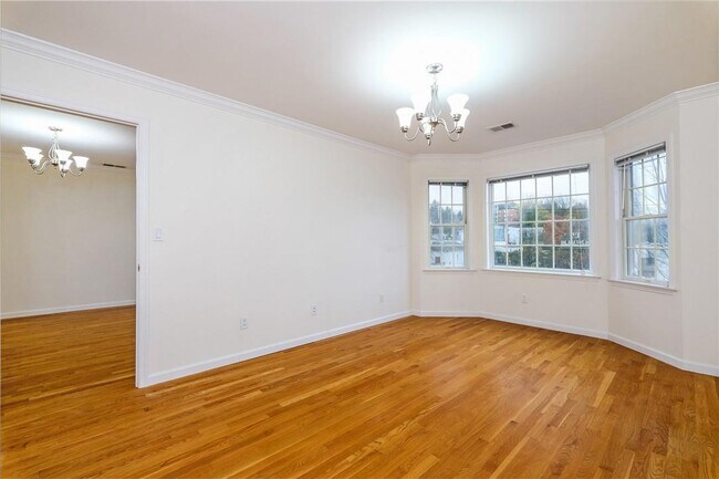 Building Photo - 149 Montgomery Ave