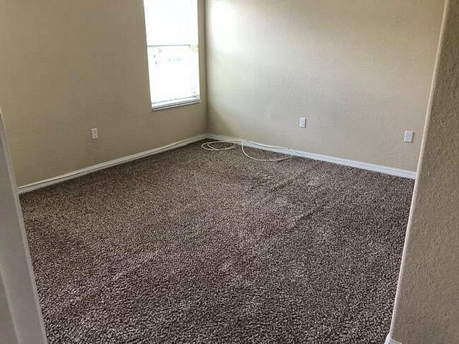 Building Photo - Parkwood Subdivision