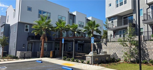 Building Photo - 1835 Lychee St