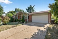 Building Photo - 354 Burncoate Dr