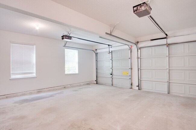 Building Photo - Great Jonesboro Living, 4 Bedroom, 3 Bath