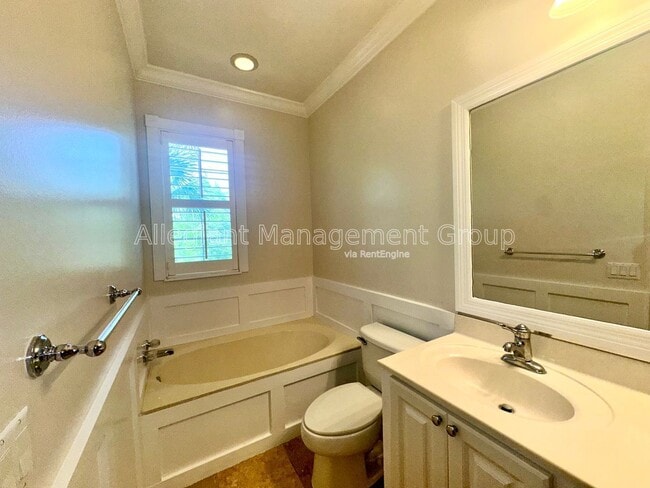 Building Photo - 8414 Gilford Ln