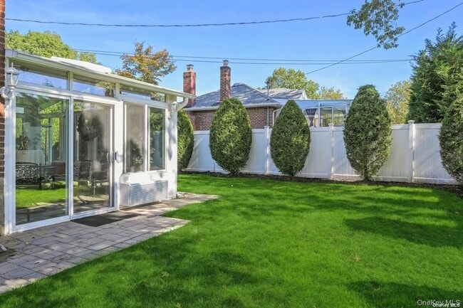 Building Photo - 41 Eaton Rd