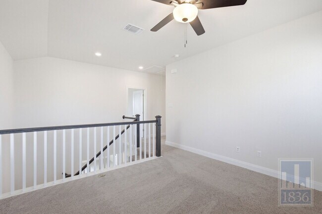 Building Photo - 156 Grace Lilly Dr