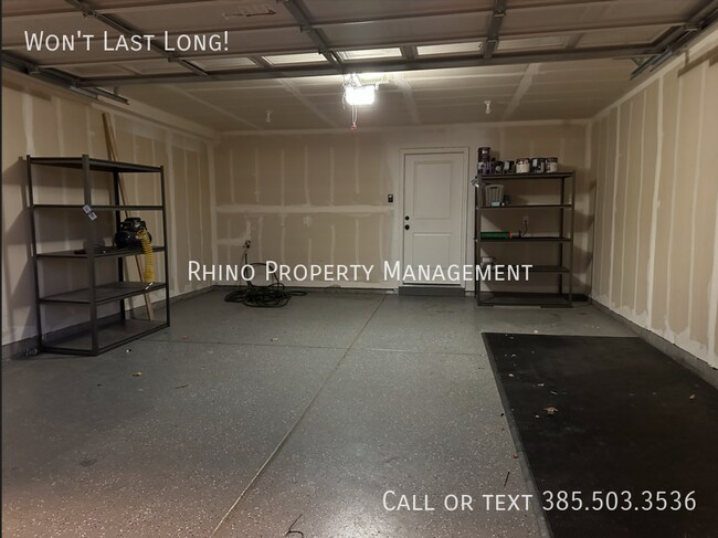 Building Photo - 429 N Northshore Dr