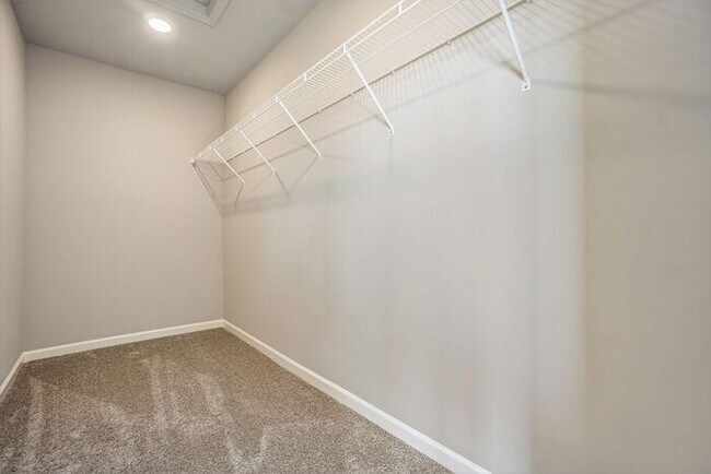 Building Photo - 1724 Harper Grove Ln