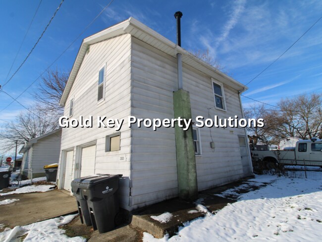 Building Photo - 2930 Fletcher St