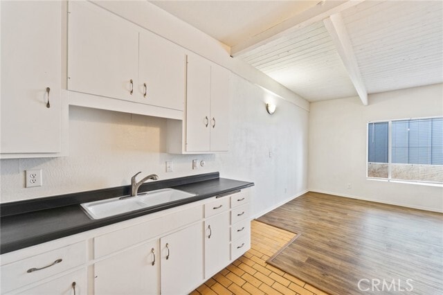 Building Photo - 102 Avenida Pelayo