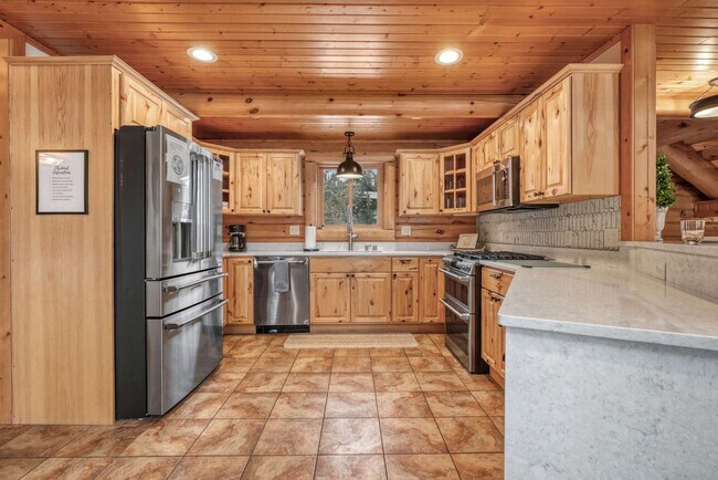 Building Photo - S3925 County Hwy BD