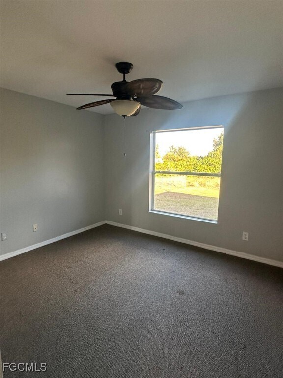 Building Photo - 395 Palomar Ave