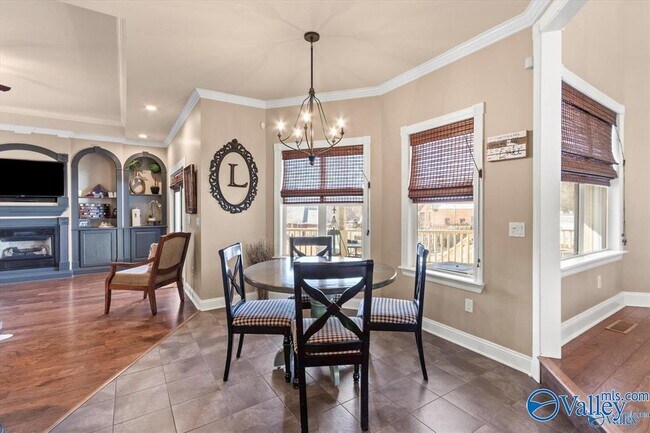 Building Photo - 5522 Cedar Mill Dr