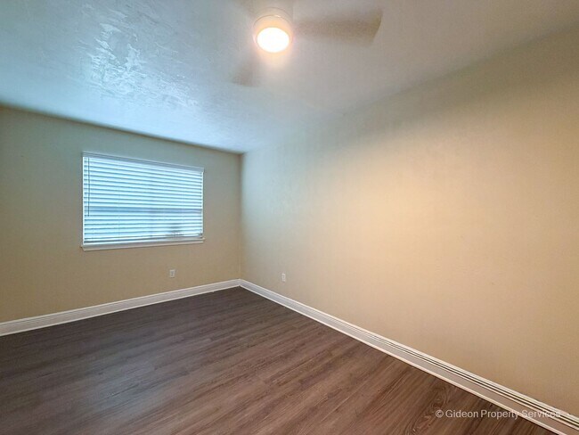 Building Photo - Beautiful 3/2 in Springtree