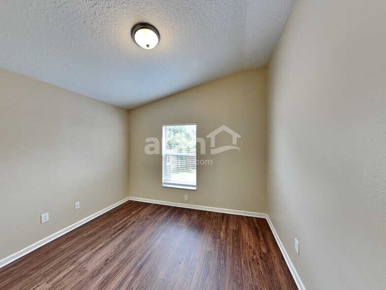 Building Photo - 13256 Early Run Ln