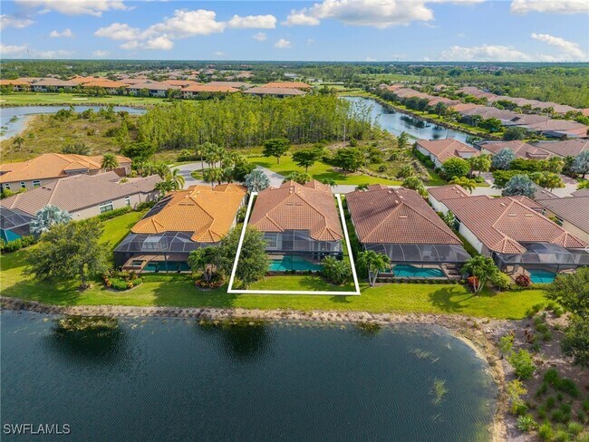 Building Photo - 8828 Savona Ct