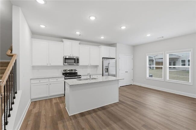 Building Photo - 2206 Chant St