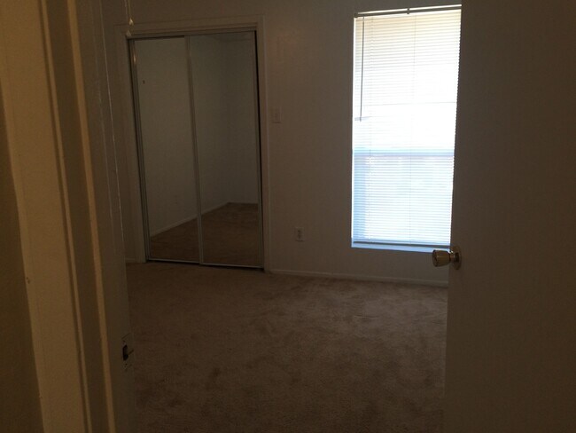 Building Photo - 2617PR