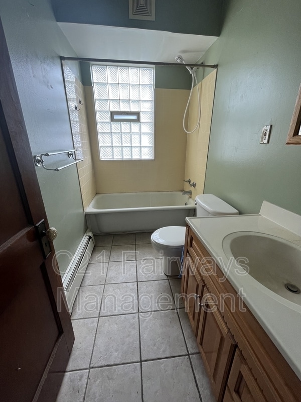 Building Photo - 534 Cavitt Ave