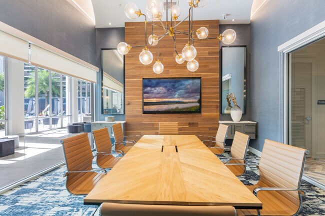 Building Photo - 2703 Biscayne Blvd