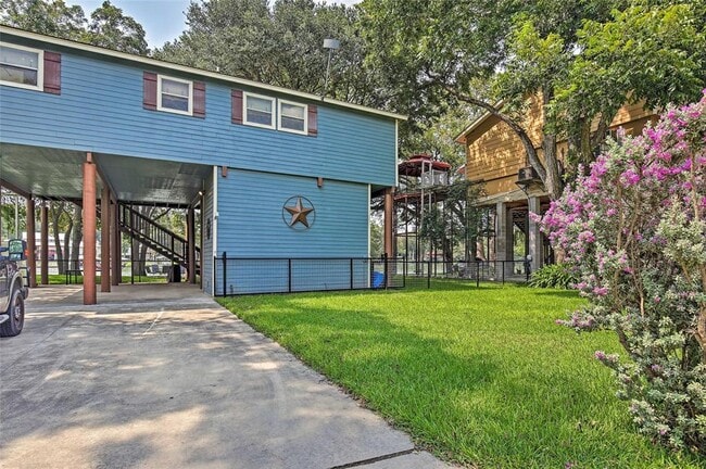 Building Photo - 416 Turtle Ln