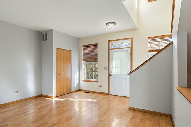 Building Photo - 614 Littleton Trail