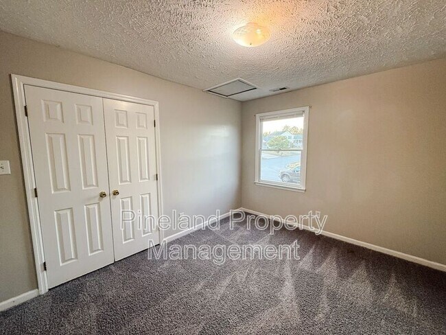 Building Photo - 8825 Tibs Run Dr