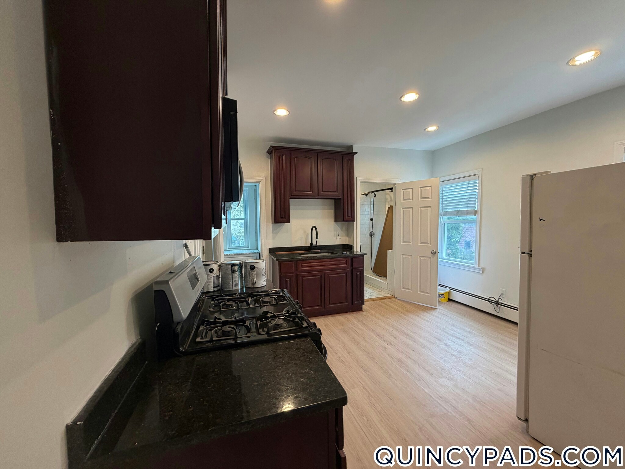 Building Photo - 80 Cranch St