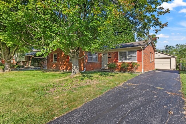 Building Photo - 2125 Talisman Rd