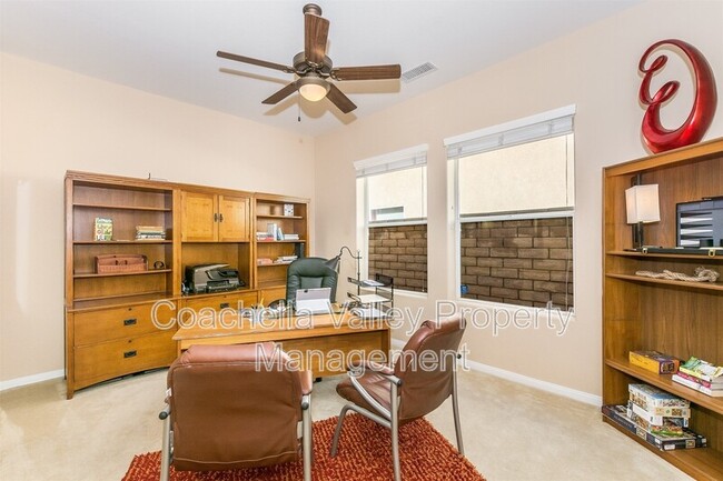 Building Photo - 26 Calle Lantana