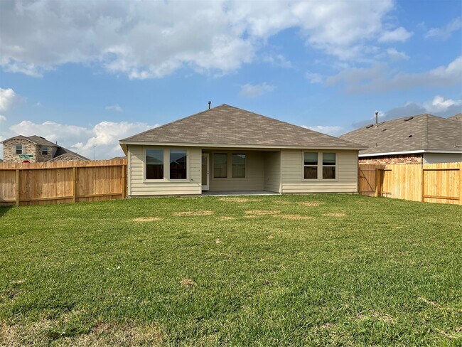 Building Photo - 5130 Cherry Tallow Trl