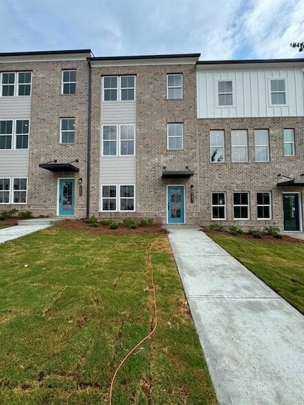Building Photo - 3051 Beacon Bend Xing