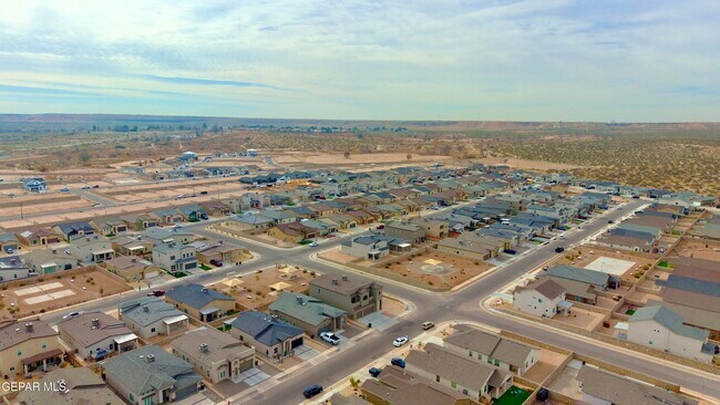 Building Photo - 122 Esther Trl