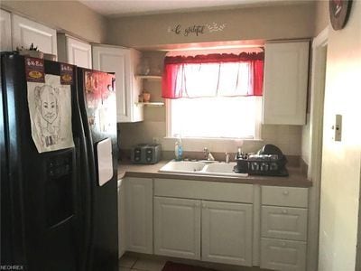 Primary Photo - 13218 West Ave
