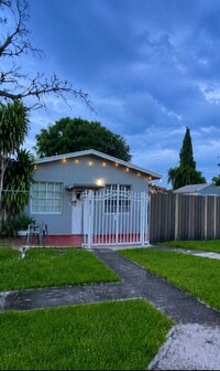 Building Photo - 3989 NW 163rd St
