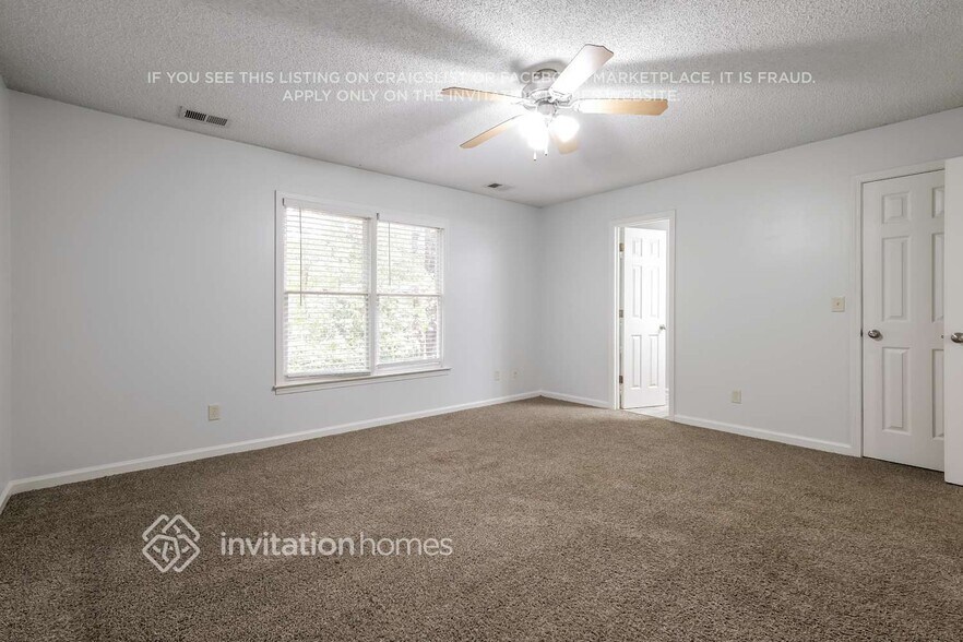 Building Photo - 175 Park Meadows Dr SW