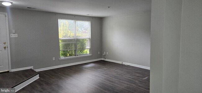 Building Photo - 19 Highstream Ct