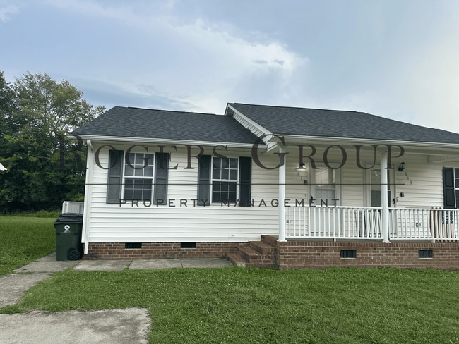 Building Photo - #450 - 611-613 Hicks Mill Rd Duplex
