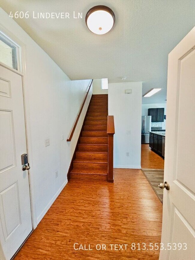 Building Photo - 4606 Lindever Ln