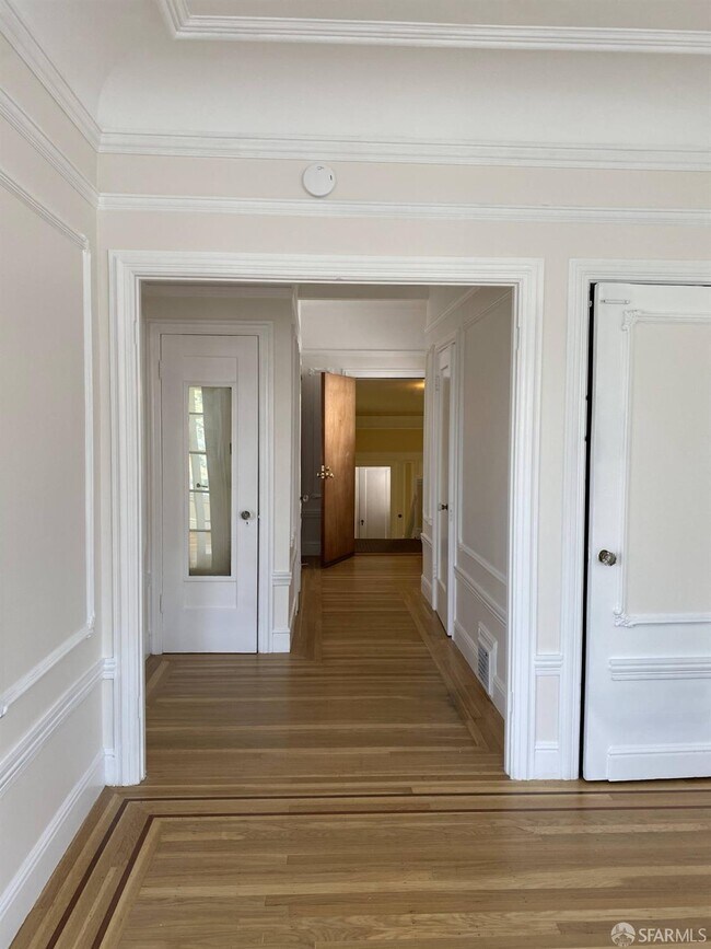 Building Photo - 614 Funston Ave