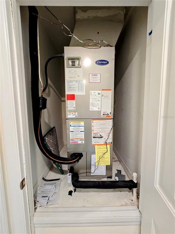 Building Photo - 17101 Water Spring Blvd