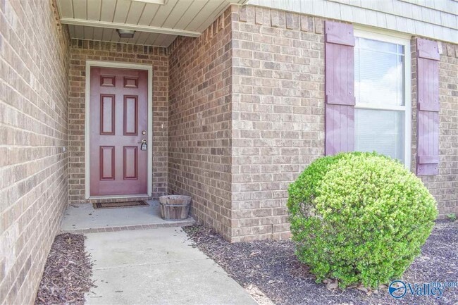 Building Photo - 226 Fields Pond Dr