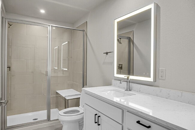 Building Photo - $2,350- 3 Bed 2.5 Bath Townhome in CO Spri...